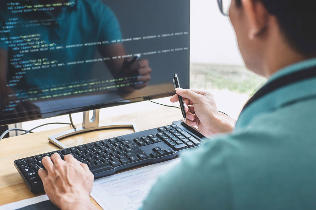 Hiring Freelance Web Developer Vs Website Development Agency